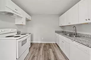 234 E Texas St, Brazoria, TX 77422 - Photo 7