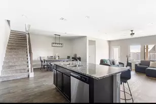 3902 Country Club Dr, Baytown, TX 77521 - Photo 15