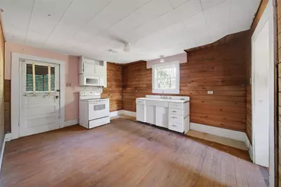 709 Magnolia Boulevard, New Caney, TX 77357 - Photo 7