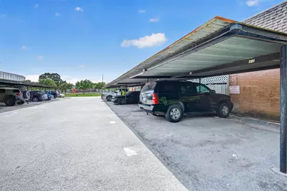 1220 Shadowdale Drive #6, Houston, TX 77043 - Photo 33