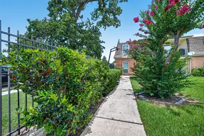 1220 Shadowdale Drive #6, Houston, TX 77043 - Photo 35