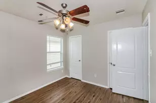 2730 Skyview Grove Ct, Houston, TX 77047 - Photo 15