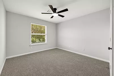 10950 Fern Terrace Drive, Houston, TX 77075 - Photo 15