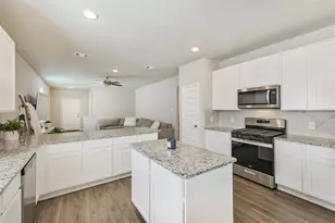 2424 Shellcracker Dr, Conroe, TX 77384 - Photo 15