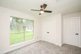 16796 Red Leaf Ln, Conroe, TX 77306 - Photo 15