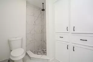 16796 Red Leaf Ln, Conroe, TX 77306 - Photo 13
