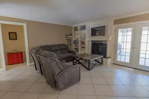 11918 Dorrance Ln, Meadows Place, TX 77477 - Photo 11