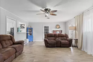 3940 Wickersham St, Bay City, TX 77414 - Photo 13