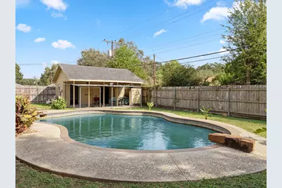 3940 Wickersham Street, Bay City, TX 77414 - Photo 3