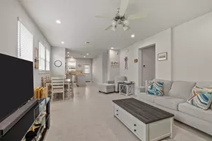 1217 Red Hills Dr, Rosharon, TX 77583 - Photo 5