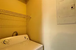 6500 Harbor Town Dr, Houston, TX 77036 - Photo 17