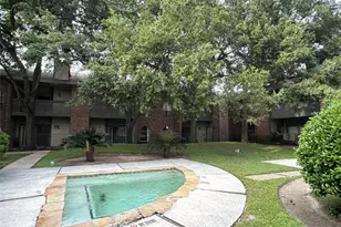 6500 Harbor Town Dr, Houston, TX 77036 - Photo 3