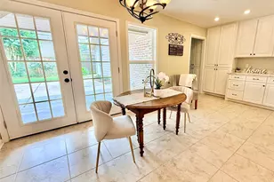 13511 Queensbury Ln, Houston, TX 77079 - Photo 21