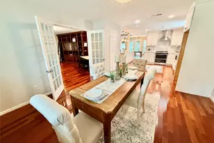 13511 Queensbury Ln, Houston, TX 77079 - Photo 9