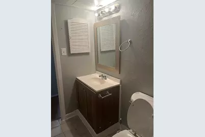8221 Kingsbrook Road #107, Houston, TX 77024 - Photo 5