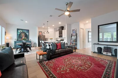 1615 Regents Gate Road, Houston, TX 77055 - Photo 5