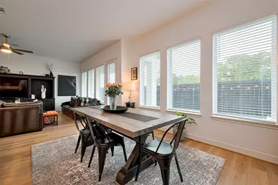 1615 Regents Gate Road, Houston, TX 77055 - Photo 11