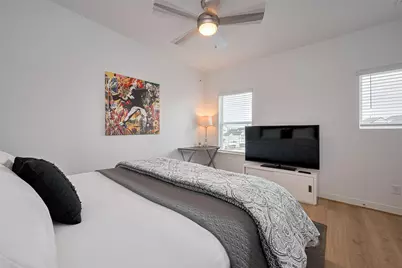 1615 Regents Gate Road, Houston, TX 77055 - Photo 39