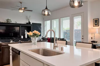 1615 Regents Gate Road, Houston, TX 77055 - Photo 21