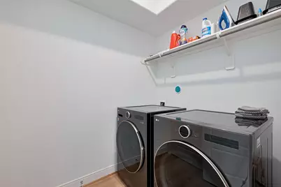 1615 Regents Gate Road, Houston, TX 77055 - Photo 27