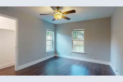 7346 Iwo Jima Road, Houston, TX 77033 - Photo 15