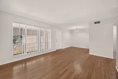 5353 Richmond Avenue #12, Houston, TX 77056 - Photo 3