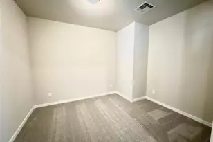 12194 Ridge Top Dr, Conroe, TX 77304 - Photo 11