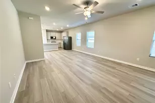 12194 Ridge Top Dr, Conroe, TX 77304 - Photo 9