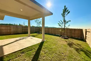 12194 Ridge Top Dr, Conroe, TX 77304 - Photo 25