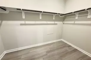 12194 Ridge Top Dr, Conroe, TX 77304 - Photo 17