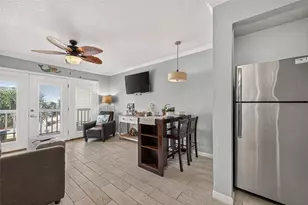 6300 Seawall Blvd, Galveston, TX 77551 - Photo 7
