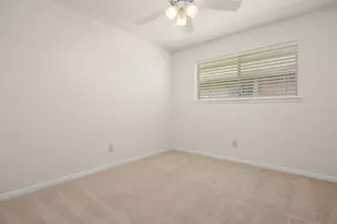 1009 N Amy Dr, Deer Park, TX 77536 - Photo 23