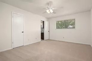 1009 N Amy Dr, Deer Park, TX 77536 - Photo 25