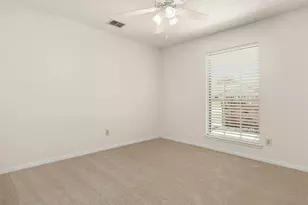 1009 N Amy Dr, Deer Park, TX 77536 - Photo 17