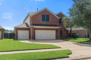 17226 Elverson Oaks Dr, Tomball, TX 77377 - Photo 1