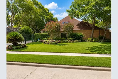 4910 Imogene Street, Houston, TX 77096 - Photo 7