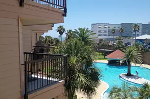 9520 Seawall Blvd, Galveston, TX 77554 - Photo 17