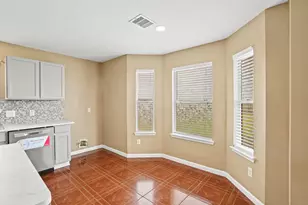 5003 E Parma Dr, Rosenberg, TX 77471 - Photo 9