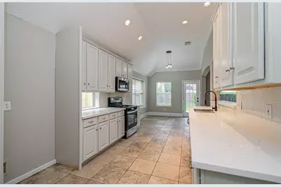 6801 Paigetree Lane, Pearland, TX 77584 - Photo 11
