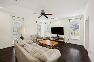 5130 County Rd 392, Alvin, TX 77511 - Photo 5