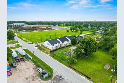 8449 Furray Road, Houston, TX 77028 - Photo 13