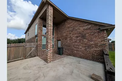 6614 Hunters Creek Lane, Baytown, TX 77521 - Photo 19