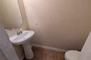 6614 Hunters Creek Ln, Baytown, TX 77521 - Photo 7