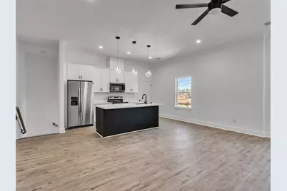 5130 Clover Street #A/B, Houston, TX 77033 - Photo 7