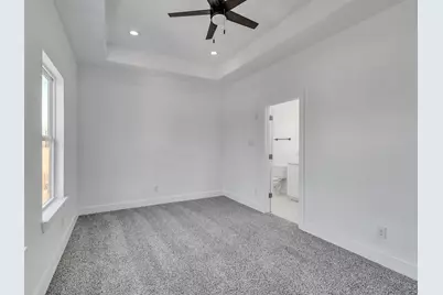 5130 Clover Street #A/B, Houston, TX 77033 - Photo 9