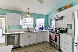 4212 Vista Rd, Galveston, TX 77554 - Photo 7