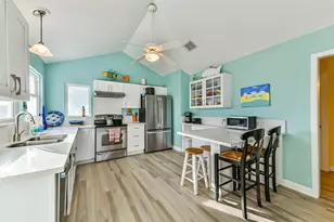 4212 Vista Rd, Galveston, TX 77554 - Photo 9