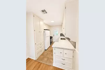 1007 Cowan Ave Avenue, Conroe, TX 77301 - Photo 11