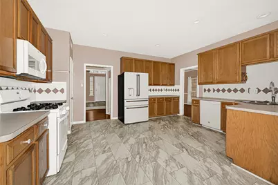 1503 Pine Ridge Lane, Pearland, TX 77581 - Photo 11