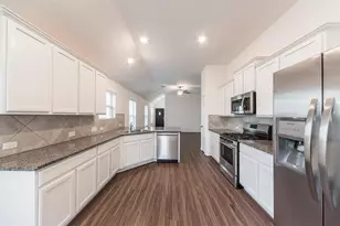 25911 Rosin Lake Ln, Richmond, TX 77406 - Photo 7